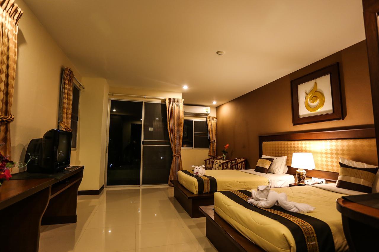 Madina Rayong Hotel Bagian luar foto